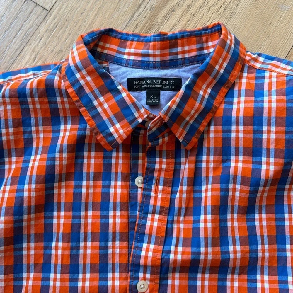 Banana Republic button down slim fit shirt men’s size XL